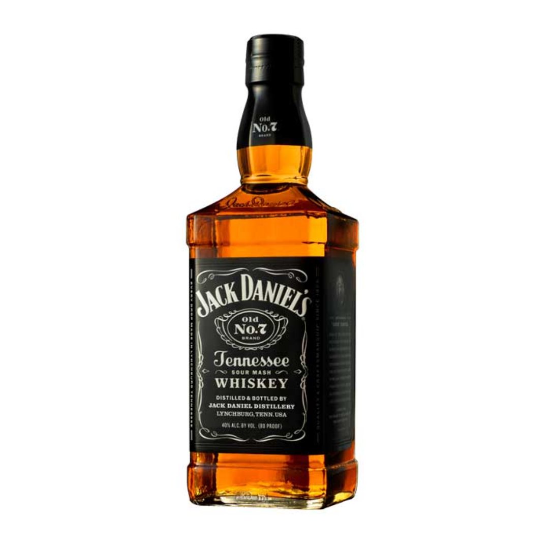 Jack Daniel’s Old No. 7 Tennessee Whiskey 75cl bottle – smooth and iconic American whiskey