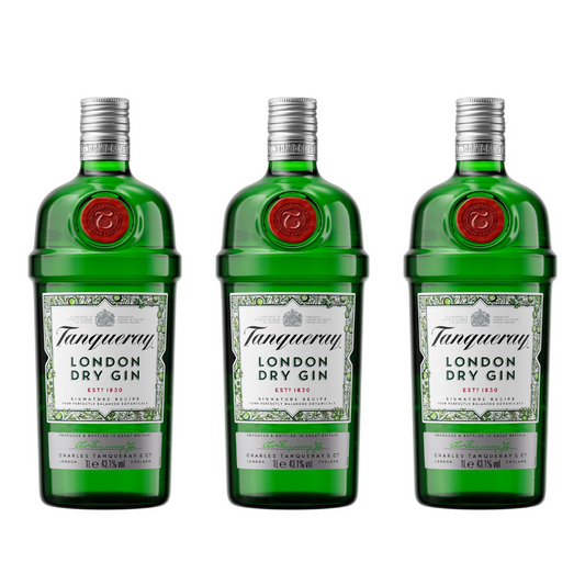 Tanqueray London Dry Gin 70cl bottle – classic green bottle with bold juniper flavor